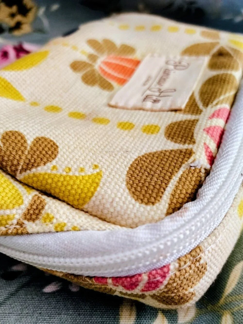 Primrose Hill London Makeup Cosmetic Case Pouch Floral Print Zip Close